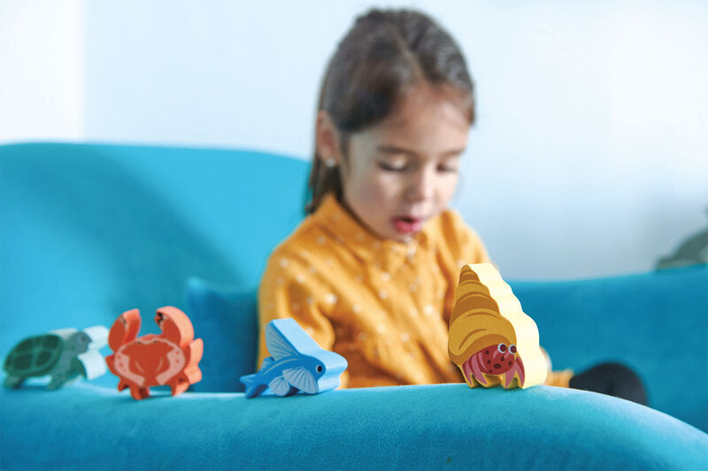 Coastal Animals Shelf Set